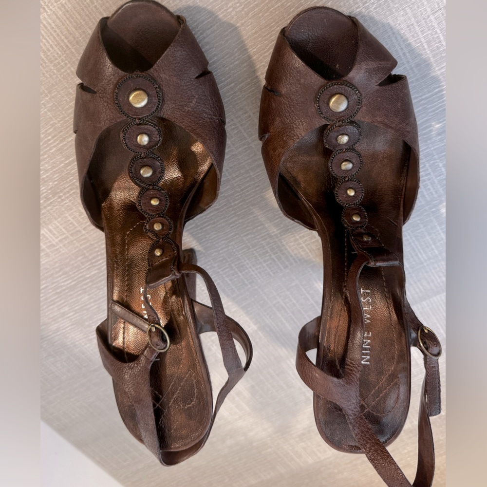 Nine West Brown Women's Sandals. Size 8 1/2